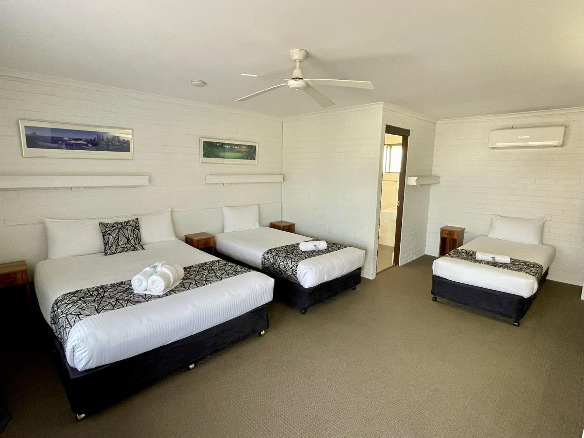 Coastal Bay Motel Coffs Harbour Oda fotoğraf